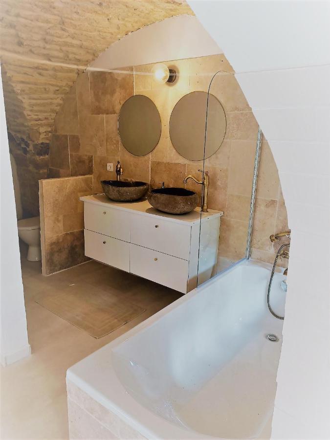 Bed and Breakfast La Cachette Aigues-Vives  Exterior foto